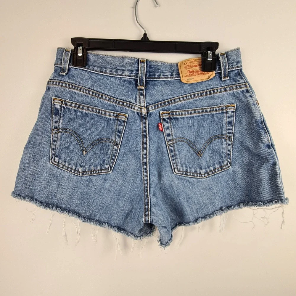 Levis 550 Classic Relaxed High Rise Cut Off Denim Shorts Blue Womens‎ Size 12 L